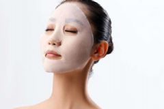 護膚品要經(jīng)常換牌子嗎？護膚品多久換一次品牌比較好？[圖]