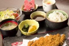 骨質(zhì)疏松的食療方法 骨質(zhì)疏松吃什么食物好？[圖]