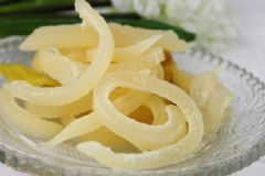 女人常吃哪些食物護(hù)膚？比護(hù)膚品效果都好的食物有哪些？[圖]
