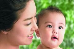 順產(chǎn)會(huì)讓寶寶更聰明嗎？產(chǎn)后脫發(fā)的話應(yīng)該怎樣治療？[圖]