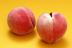 夏天吃桃子有什么好處？夏天吃桃子好嗎？[圖]