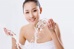 用鹽洗臉有什么好處？用鹽洗臉有什么要注意的？[圖]