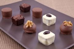 女性吃了什么容易導(dǎo)致痛經(jīng)？有哪些緩解痛經(jīng)的食療方法？[圖]