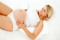 害喜意味著寶寶健康嗎？孕吐時不時說明孩子很健康？[圖]