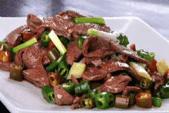 女性產(chǎn)后月經(jīng)不調(diào)該怎么辦？女性產(chǎn)后吃哪些食物補(bǔ)身體？[圖]