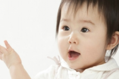 小兒發(fā)燒如何降溫？小兒發(fā)燒怎么治療？[圖]