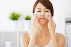 如何正確使用爽膚水？不同膚質(zhì)如何使用爽膚水？[圖]