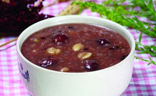 補(bǔ)血的食療法有哪些？補(bǔ)血食譜怎么做？(1)