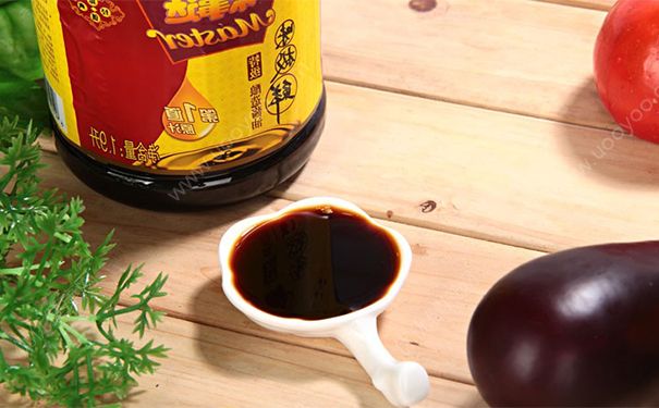 生抽和老抽有什么區(qū)別？生抽和老抽的區(qū)別和用法(1)