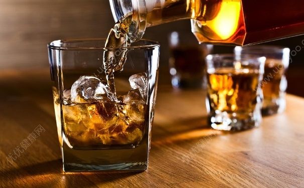 怎樣鑒別假酒？分辨真酒假酒的方法有哪些？(1)