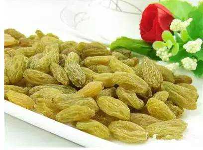 吃葡萄干對(duì)身體好嗎？吃葡萄干的好處有哪些？(1)