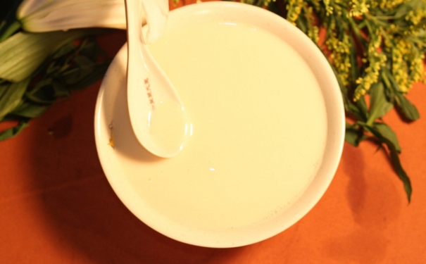 核桃可以和黃豆一起打豆?jié){嗎？核桃和黃豆一起打豆?jié){好嗎？(1)