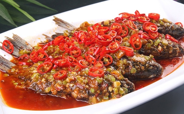 鯽魚和甘草能一起吃嗎？鯽魚和甘草同食好嗎？(1)