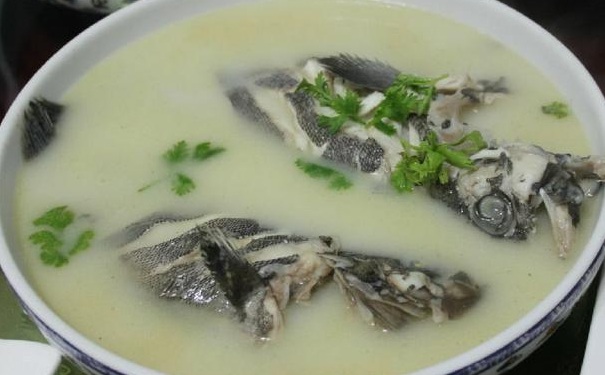 黑魚湯有哪些食用方法？術(shù)后黑魚湯的功效有哪些？(1)