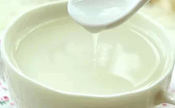 嬰幼兒腹瀉吃什么食物？嬰幼兒拉肚子吃什么好？(1)