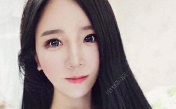 唇部整形恢復(fù)期長嗎？唇部整形要注意什么？(1)