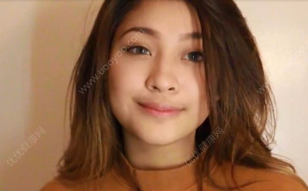 小學(xué)要求女教師化淡妝上課，怎樣才算是淡妝？(3)