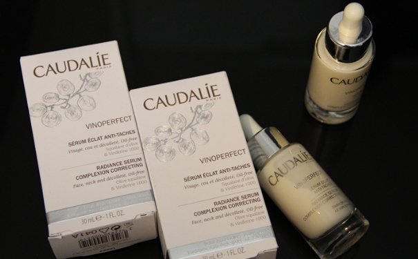 歐緹麗美白精華怎么用？caudalie美白精華使用方法(1)