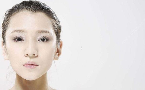 玻尿酸豐下巴要注意什么？玻尿酸豐下巴適合哪些人?(1)