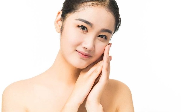 皮膚如何美白保濕？皮膚美白保濕的小竅門有哪些？(1)