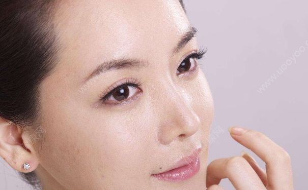 開眼角手術(shù)費用是多少？韓式開眼角效果怎么樣？(1)
