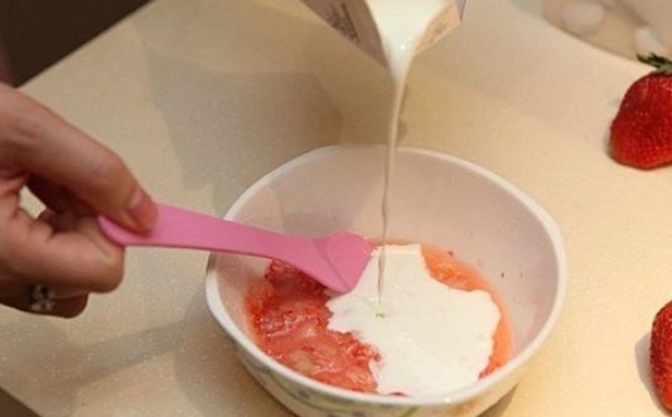如何DIY補水美白面膜？補水美白面膜的自制方法有哪些？(1)