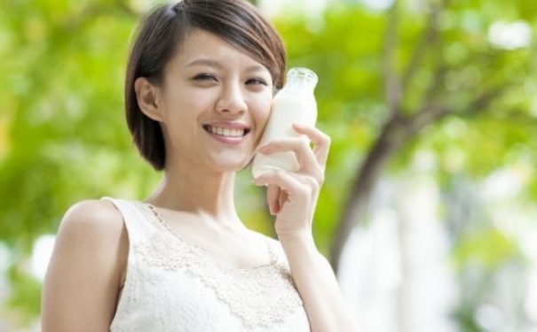 白凈的皮膚如何吃出來？有助皮膚美容的食物有哪些？(1)