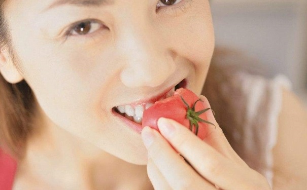 夏季皮膚補(bǔ)水方法有哪些？夏季空調(diào)房里如何保濕補(bǔ)水？(1)
