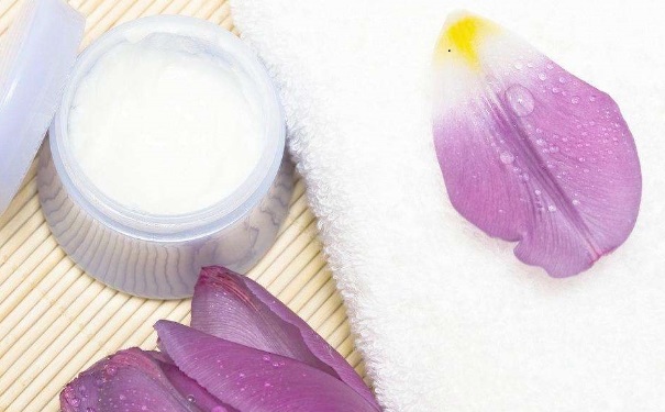 怎么樣保存護膚品？存放護膚品的誤區(qū)有哪些？(1)