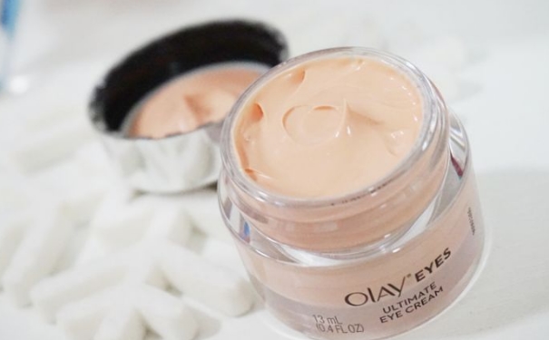 OLAY素顏眼霜怎么樣？OLAY素顏眼霜使用方法(1)