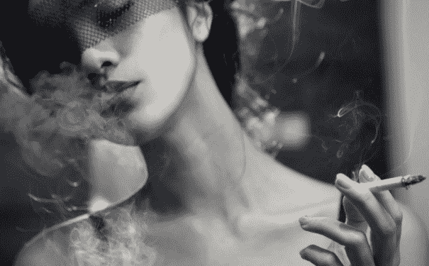 女性經(jīng)常吸煙的危害有哪些？女性經(jīng)常吸煙有什么危害？(1)