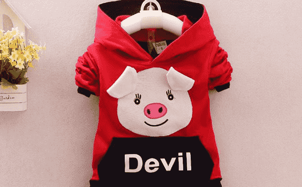 給寶寶買衣服注意什么？給寶寶怎么挑選衣服？(1)