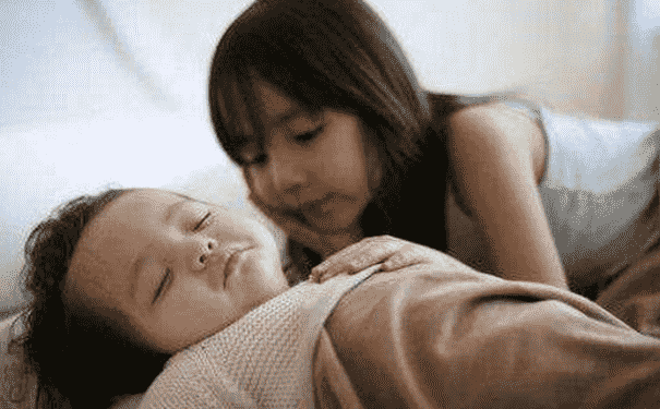 寶寶流口水正常嗎？引起寶寶流口水的因素是什么？(1)