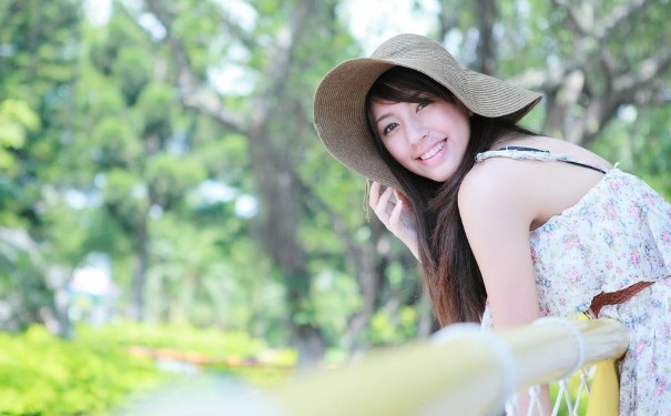 女人痛經(jīng)該怎么緩解？治療痛經(jīng)的妙方有哪些？(1)