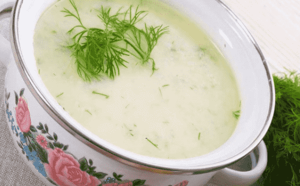 冬季女人滋補(bǔ)的養(yǎng)生燉湯有哪些？冬季女人喝湯的好處有哪些？(1)