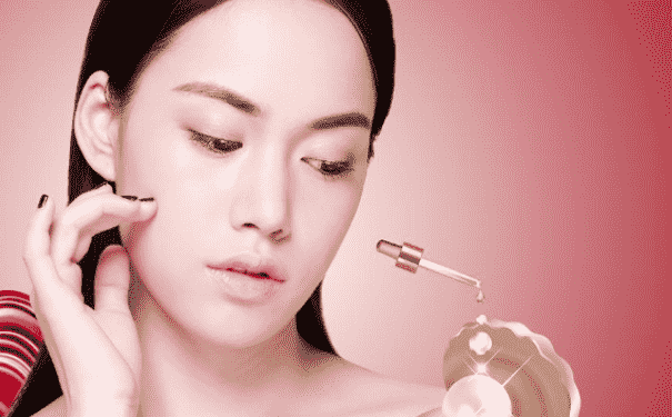 女人經(jīng)期如何護(hù)理肌膚？女人經(jīng)期護(hù)膚吃什么好？(1)