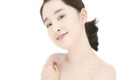 日常生活應(yīng)該如何防曬？怎樣做好防曬的護(hù)膚工作？[圖]