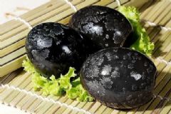 吃松花蛋有什么好處和壞處？松花蛋的危害[圖]