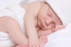 寶寶拉肚子可以喝鹽水嗎？寶寶拉肚子怎么喝鹽水好得快？[圖]