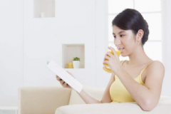 女性怎么喝果汁才能美容？如何喝果汁能起到美容的效果？[圖]
