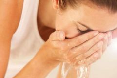 如何洗臉嫩膚美容？洗臉嫩膚的方法有哪些？[圖]