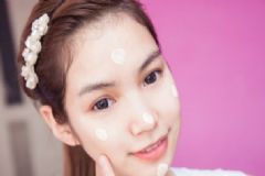 為什么涂了乳液感覺(jué)油油的？用了乳液后感覺(jué)很油怎么辦？[圖]