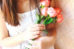 來(lái)月經(jīng)了要怎么辦才好？來(lái)月經(jīng)穿衣有講究嗎？[圖]