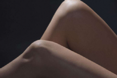 女性腿部的初老癥狀有哪些？女性腿部出老有什么癥狀？[圖]