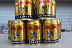 紅?？梢越饩茊?？喝紅牛解酒嗎？[圖]
