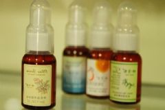 只涂精華液可以用嗎？精華液搭配什么用比較好？[圖]