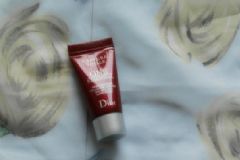 dior迪奧紅色1號精華多少錢？迪奧紅色一號精華價格[圖]