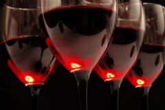 紅酒喝多了第二天難受怎么辦？紅酒喝多了第二天不舒服怎么辦？[圖]