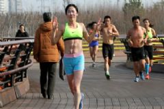 勻速跑和變速跑哪個(gè)更減肥？勻速跑和變速跑哪個(gè)好？[圖]