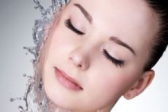 給肌膚補水的誤區(qū)有哪些？為肌膚補水要避免哪些誤區(qū)？[圖]
